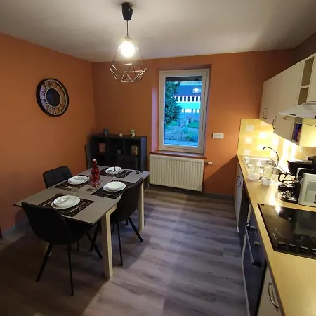 5 Personnes A Deux Kilometres Des Pistes Apartamento *